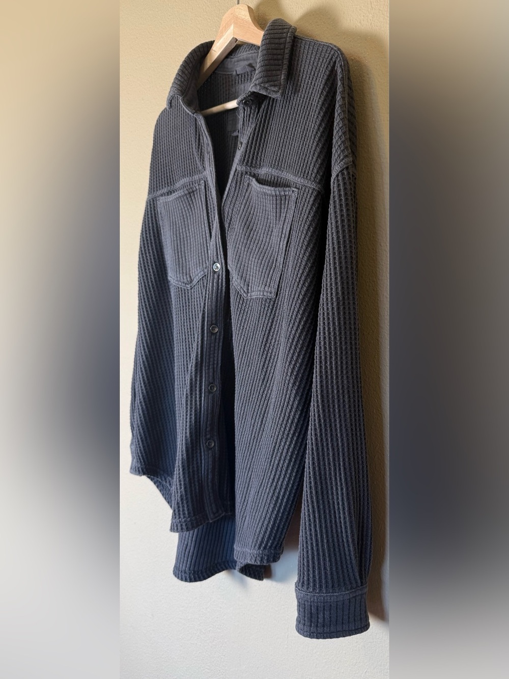 aerie Charcoal Grey Anytime Fave Oversized Waffle Knit Shirt Size Small - Picture 3 of 7